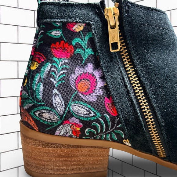 Inkkas Rooster Bootie Black Suede Low Heel Sustainably Made Women's Size 7/38 - Picture 7 of 12